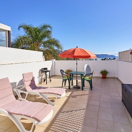 Apartamento Fernandita 内尔哈 外观 照片