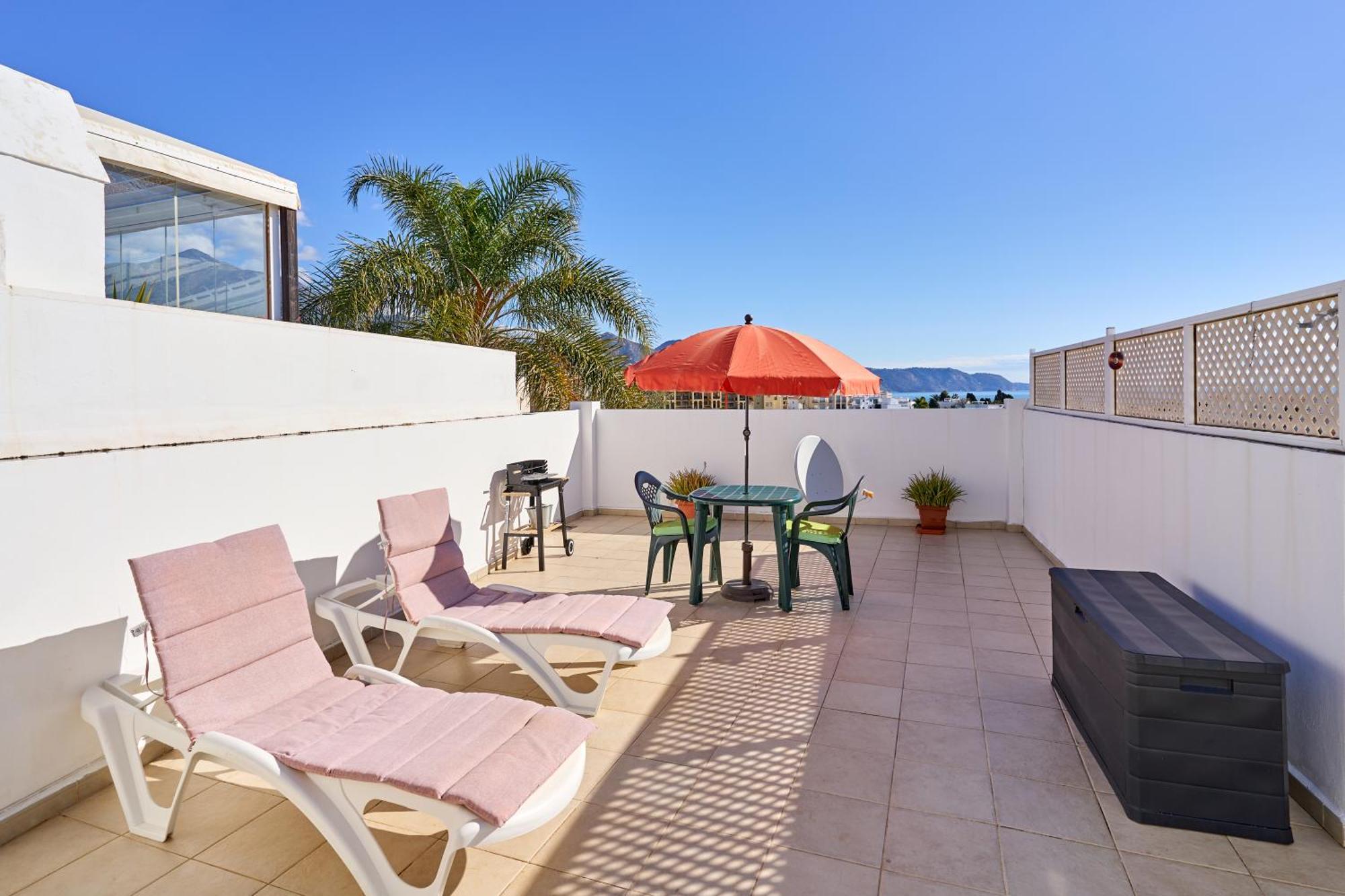 Apartamento Fernandita 内尔哈 外观 照片